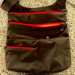 Travelon cross body bag